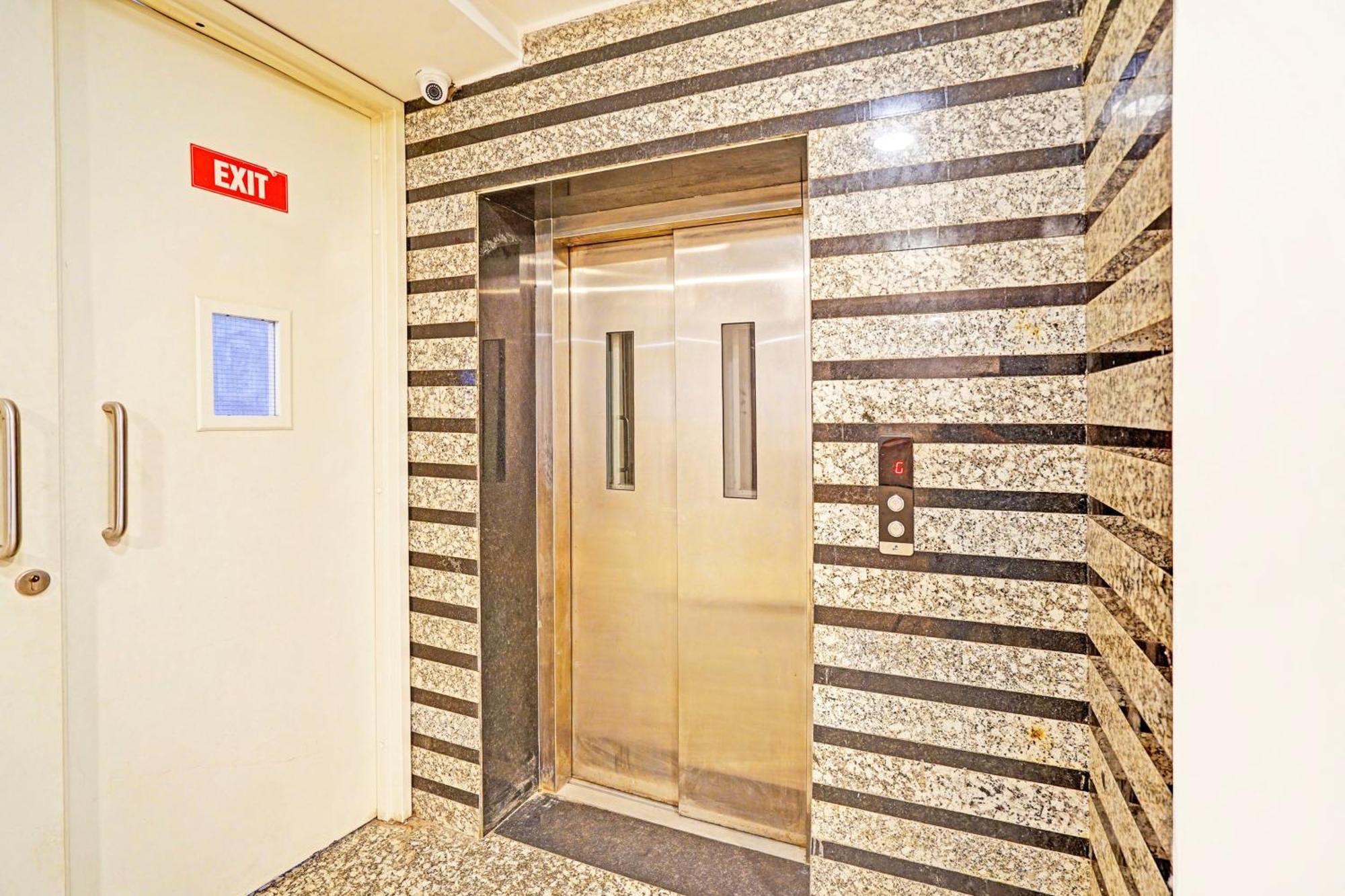 Collection O Tilak Nagar Near Pacific Mall Delhi  Exterior photo